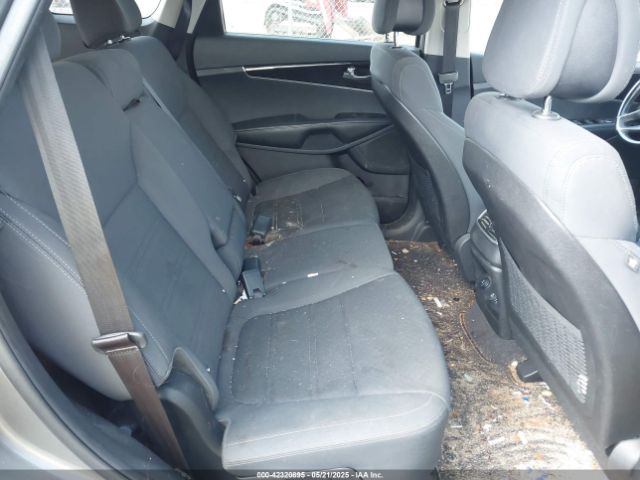 5XYPG4A35GG053324 KIA Sorento 2.4l Lx