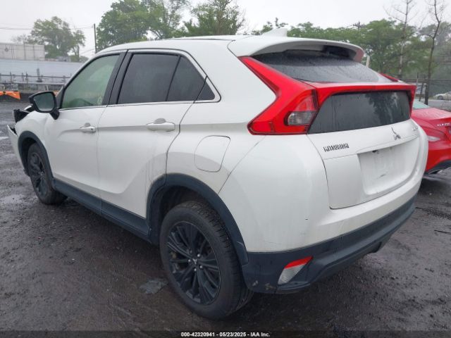 2019 MITSUBISHI ECLIPSE CROSS JA4AT4AA4KZ020416 Photo 2