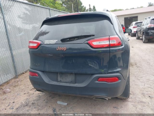 1C4PJMCS1HW563373 Jeep Cherokee 75th Anniversary Edition 4x4