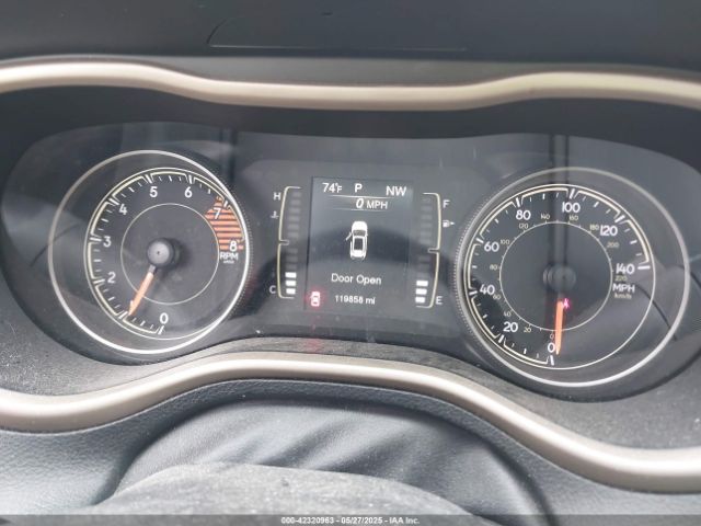 1C4PJMCS1HW563373 Jeep Cherokee 75th Anniversary Edition 4x4