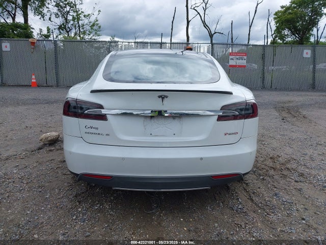 Tesla 2015 2015 5YJSA1H41FF082379 Image 17