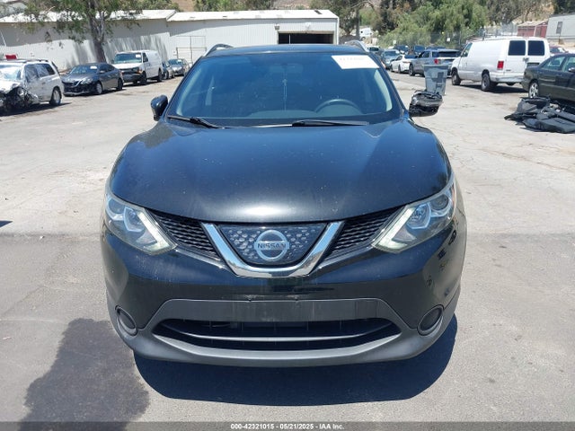 JN1BJ1CPXJW153913 Nissan 2018