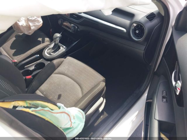 2019 KIA FORTE 3KPF34AD5KE062319 Photo 4