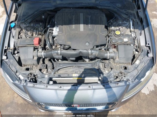 2016 JAGUAR XF SAJBD4BV1GCY13483 Photo 9