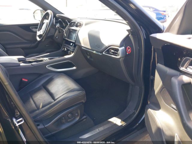 SADCM2BV4HA491334 Jaguar F-PACE S