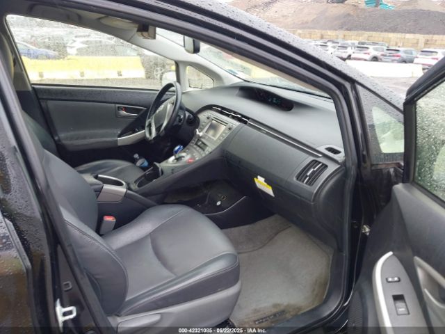 JTDKN3DU1F0431223 Toyota Prius Five/four/persona Series Special Edition/three/two