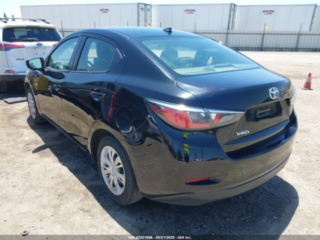 2019 TOYOTA YARIS 3MYDLBYV5KY521066 Photo 2