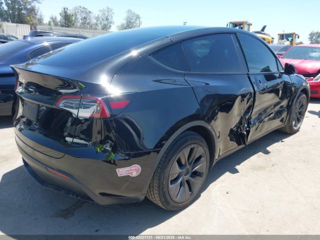 7SAYGDED2RF111670 Tesla Model Y Long Range Dual Motor All-wheel Drive/rwd