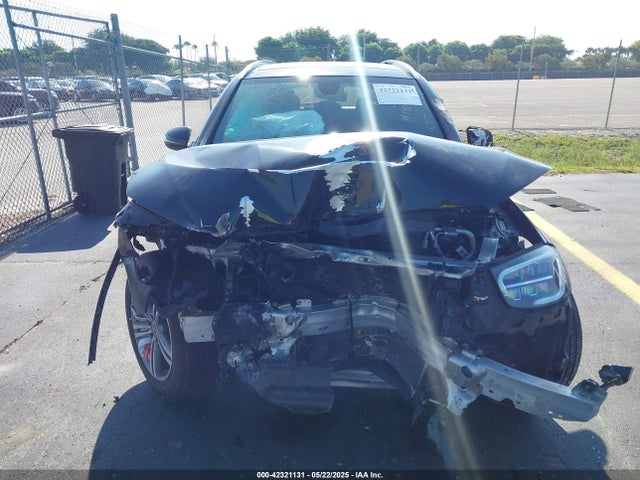 W1N0G8DB1LF791414 Mercedes-Benz GLC 300