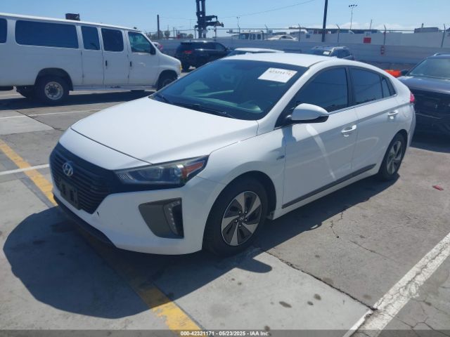 KMHC75LC2HU049325 Hyundai Ioniq Hybrid Sel