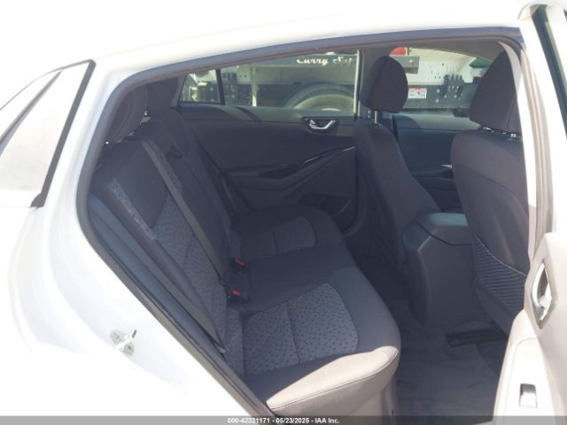 KMHC75LC2HU049325 Hyundai Ioniq Hybrid Sel