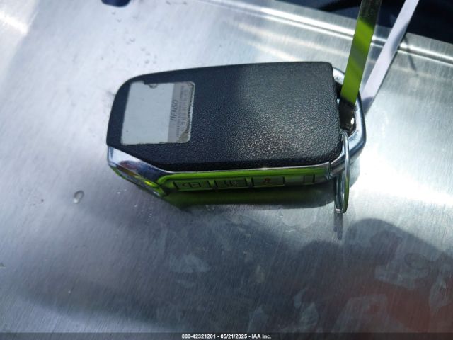 2023 KIA K5 5XXG64J2XPG215642 Photo 10