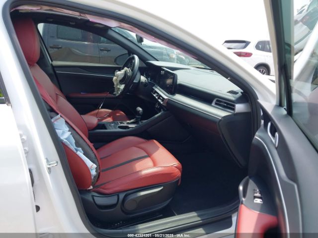 2023 KIA K5 5XXG64J2XPG215642 Photo 4