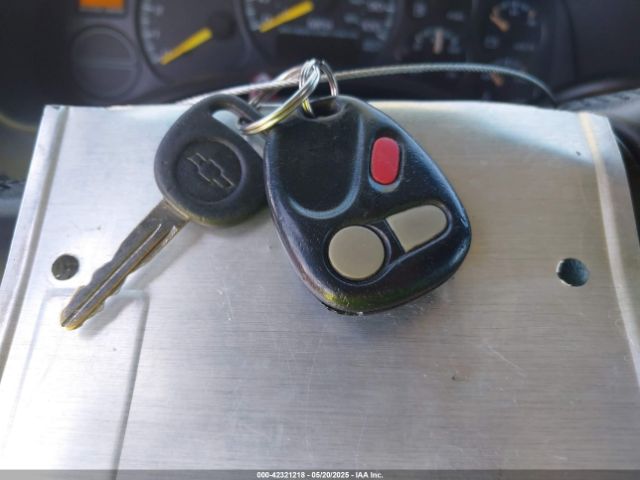 2001 CHEVROLET SUBURBAN 1500 3GNFK16T51G143770 Photo 10