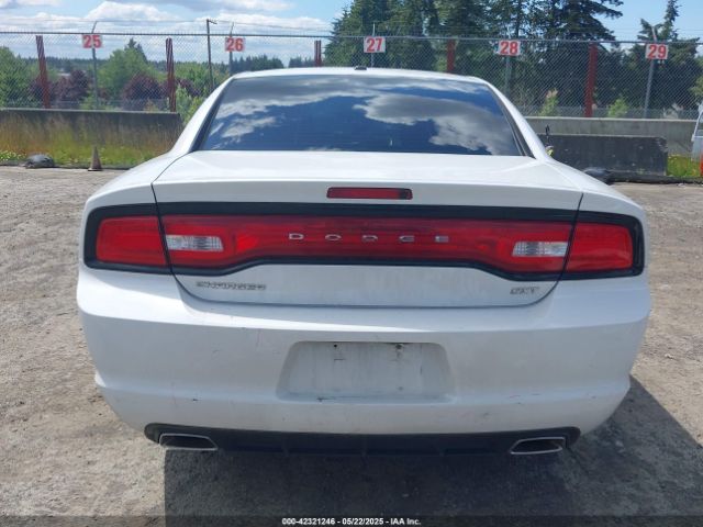 2C3CDXHG6EH267131 Dodge Charger Sxt
