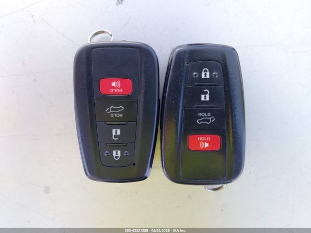 5TDBBRCH6PS109532 Toyota Highlander Hybrid Le