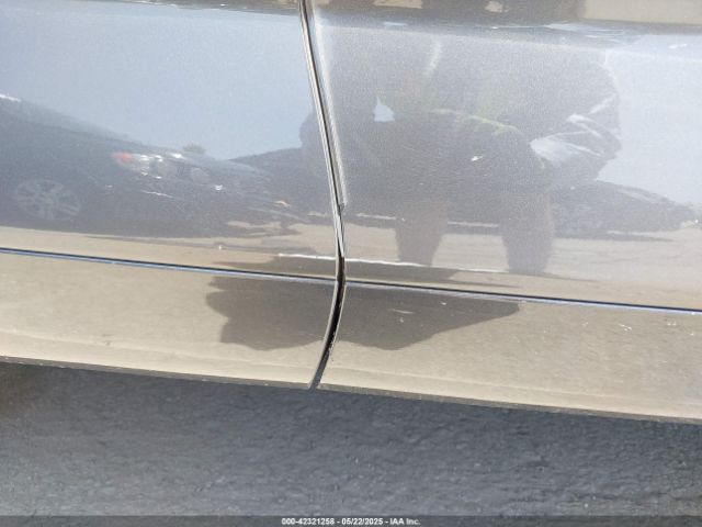 5TDBBRCH6PS109532 Toyota Highlander Hybrid Le