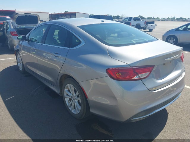 1C3CCCAB2FN590692 Chrysler 200 Limited