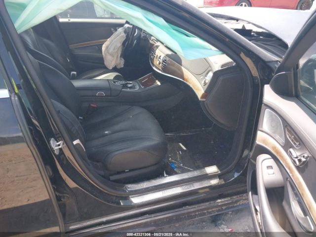 2014 MERCEDES-BENZ S 550 WDDUG8CB7EA064424 Photo 4