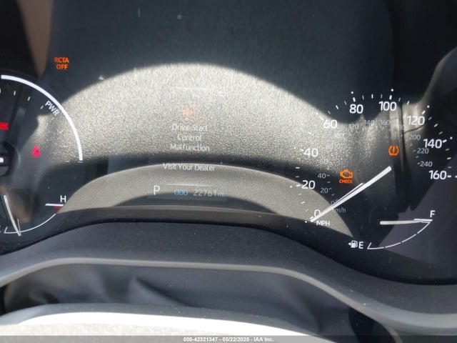 5TDKRKEC0RS213442 Toyota SIENNA LE