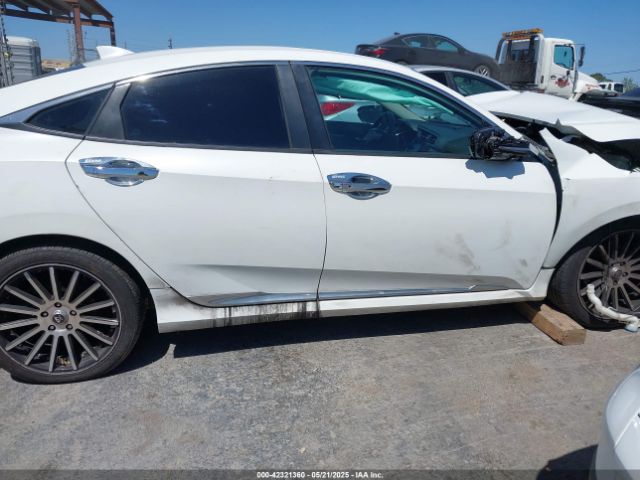 19XFC1F90HE214633 Honda Civic Touring
