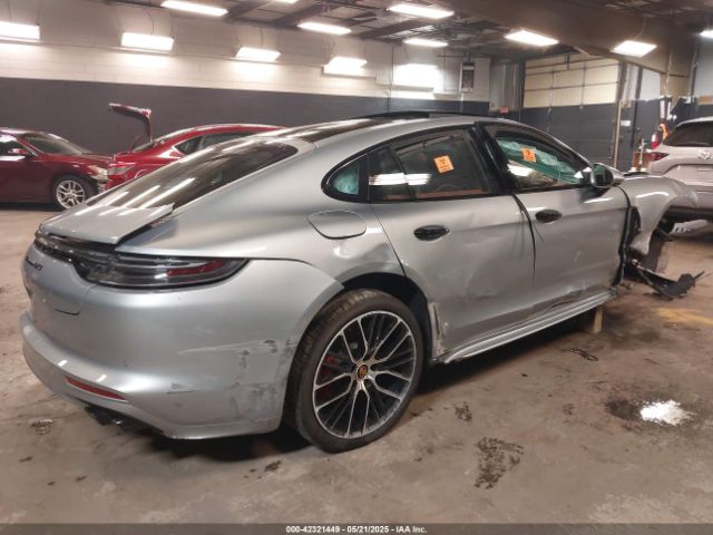 2023 PORSCHE PANAMERA WP0AG2A74PL135756 Photo 3