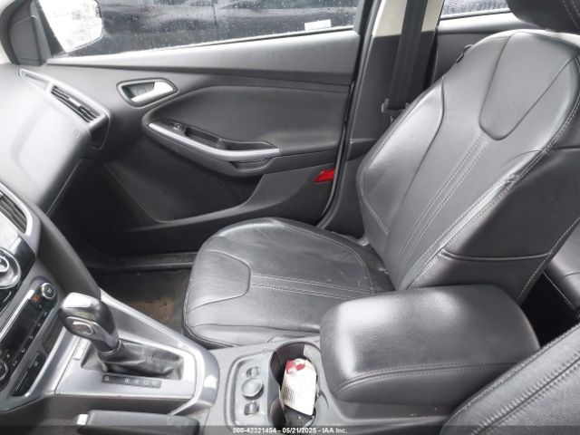 1FADP3J23EL286078 Ford Focus Titanium