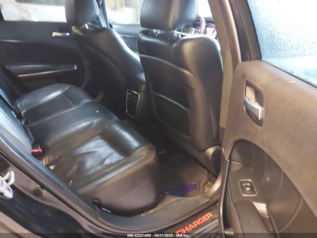 2C3CDXHG2FH741643 Dodge Charger Sxt