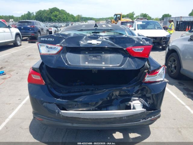 1G1ZE5ST4HF260996 Chevrolet MALIBU 1LT