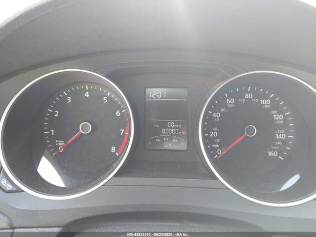 3VW1K7AJ6FM351335 Volkswagen 2015