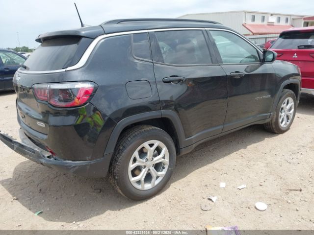 2024 JEEP COMPASS 3C4NJDBN8RT119367 Photo 3