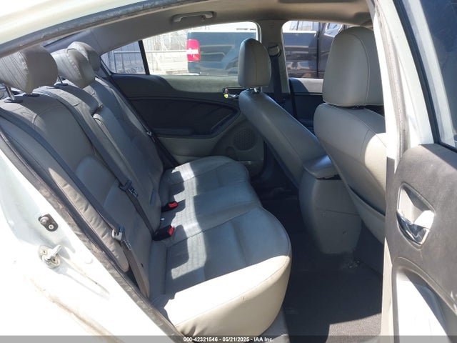 KNAFZ4A81E5152338 KIA 2014