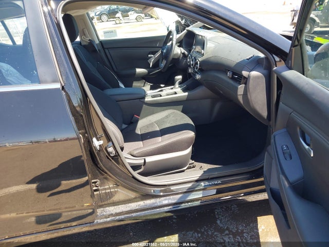 3N1AB8CV6RY293705 Nissan 2024