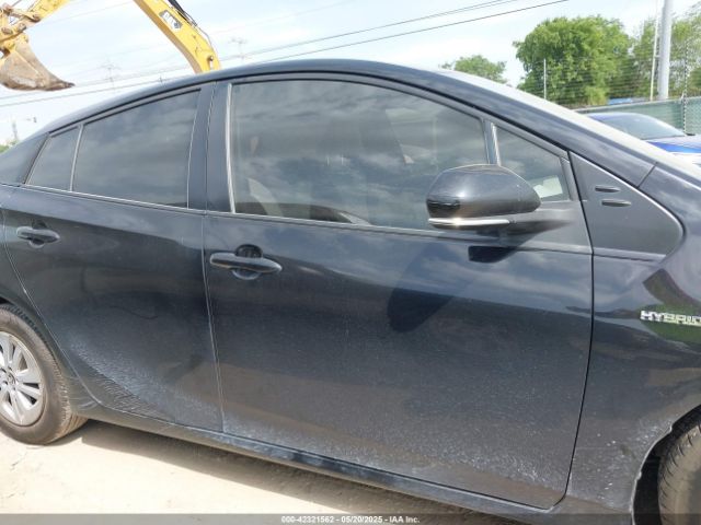 JTDKBRFU4G3509129 Toyota Prius Two