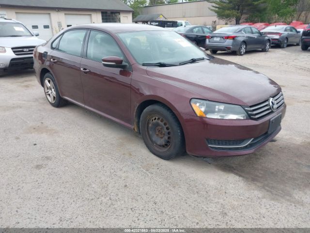 2013 VOLKSWAGEN PASSAT 1VWAP7A34DC065484