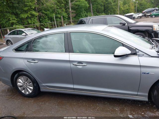 KMHE24L11GA016218 Hyundai Sonata Hybrid Se