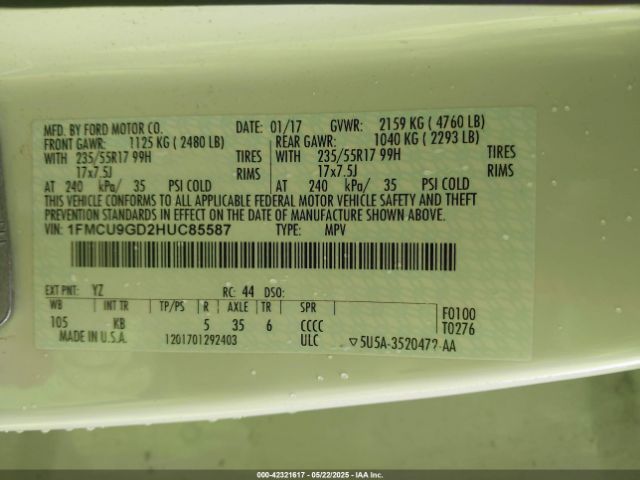 1FMCU9GD2HUC85587 Ford ESCAPE SE