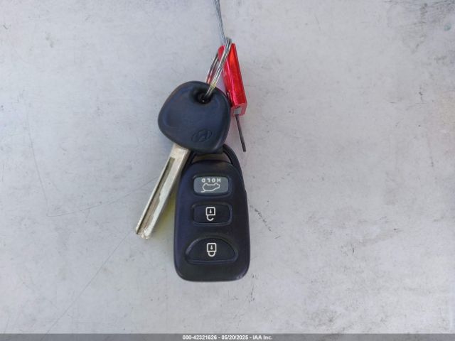 KMHD35LH7GU283972 Hyundai ELANTRA GT