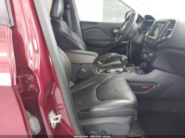 1C4PJMBX8MD218960 Jeep Cherokee Trailhawk 4x4