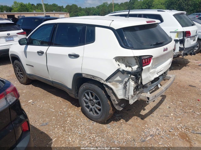 3C4NJCABXJT123085 Jeep Compass
