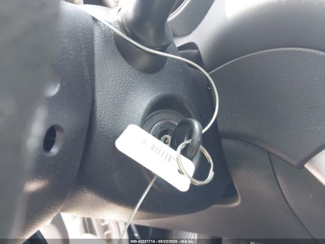 KNADM4A38E6419639 KIA RIO LX