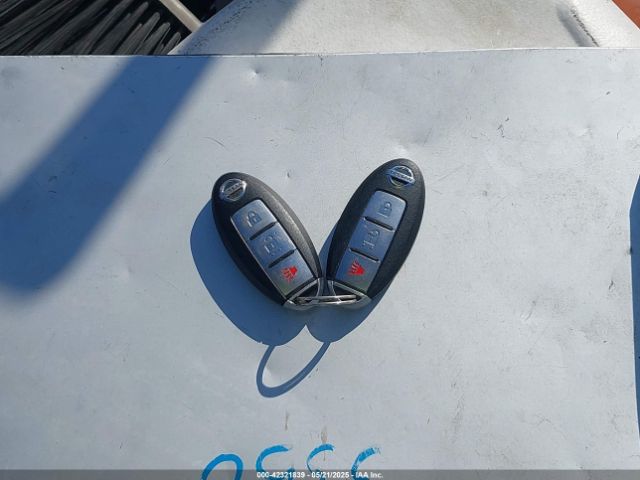 JN8AF5MR2HT703767 Nissan JUKE S