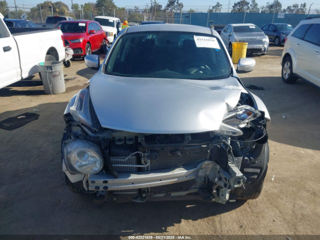 JN8AF5MR2HT703767 Nissan JUKE S