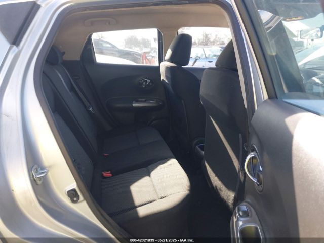 JN8AF5MR2HT703767 Nissan JUKE S