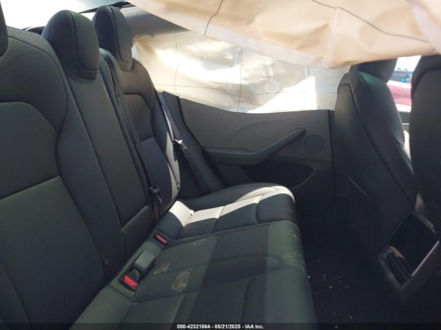 2024 TESLA MODEL 3 5YJ3E1EAXRF785907 Photo 7