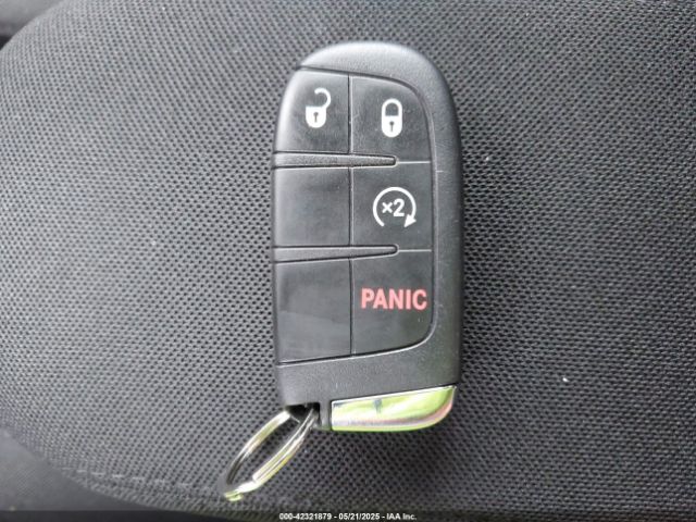 ZACCJBBB7JPH75637 Jeep Renegade Latitude 4x4
