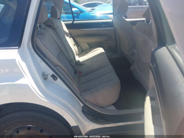 4S4BRCAC2E1243010 Subaru Outback 2.5i