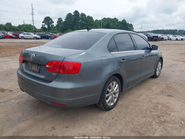 3VWD07AJ5EM247596 Volkswagen Jetta 1.8t Se