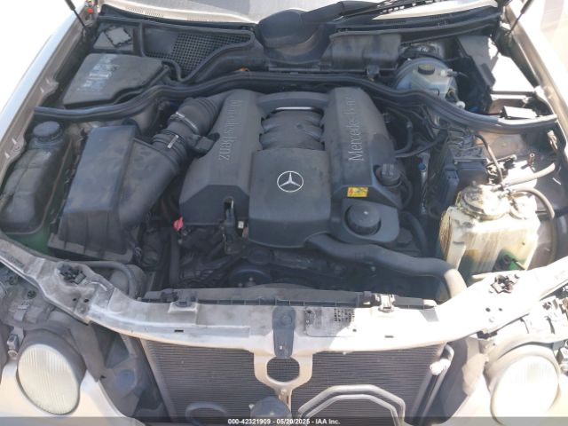 2000 MERCEDES-BENZ E 320 WDBJF65J2YB005156 Photo 9