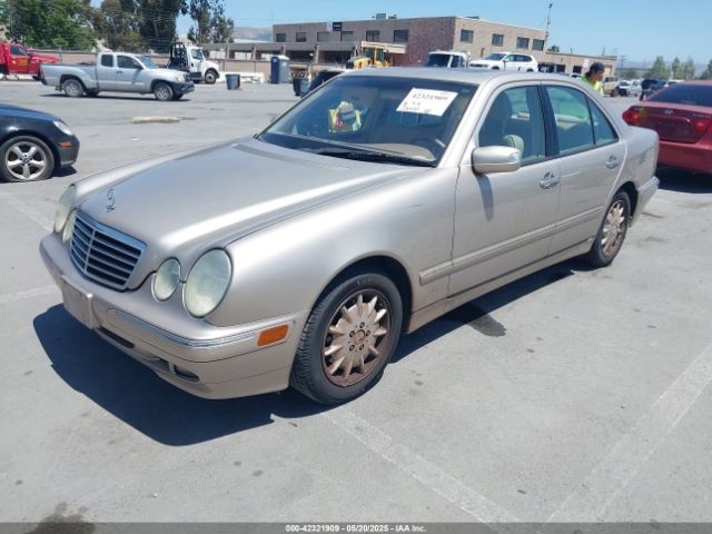 2000 MERCEDES-BENZ E 320 WDBJF65J2YB005156 Photo 1